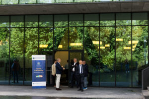 Società e tecnologia - Che cosa ne pensano i giovani 31 maggio Villa Seccamani Leno Brescia