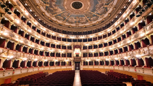 Evento al Teatro Grande di Brescia "L'orizzonte di sostenibilità della Lombardia orientale" del 21 maggio 2025
